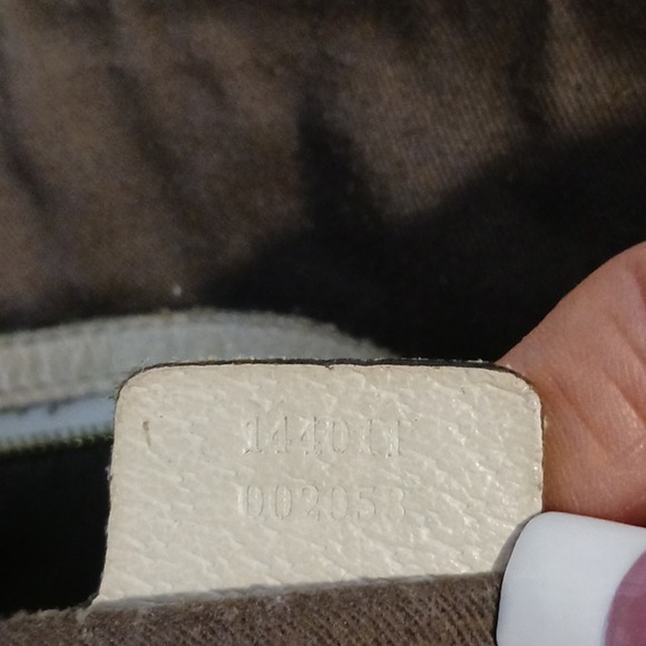 Gucci Tote Bag STUDDED Shoulder Bag RED Green Strap IVORY LEATHER added patch - Picture 8 of 16